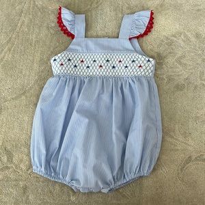 Stitchy fish American flag bubble